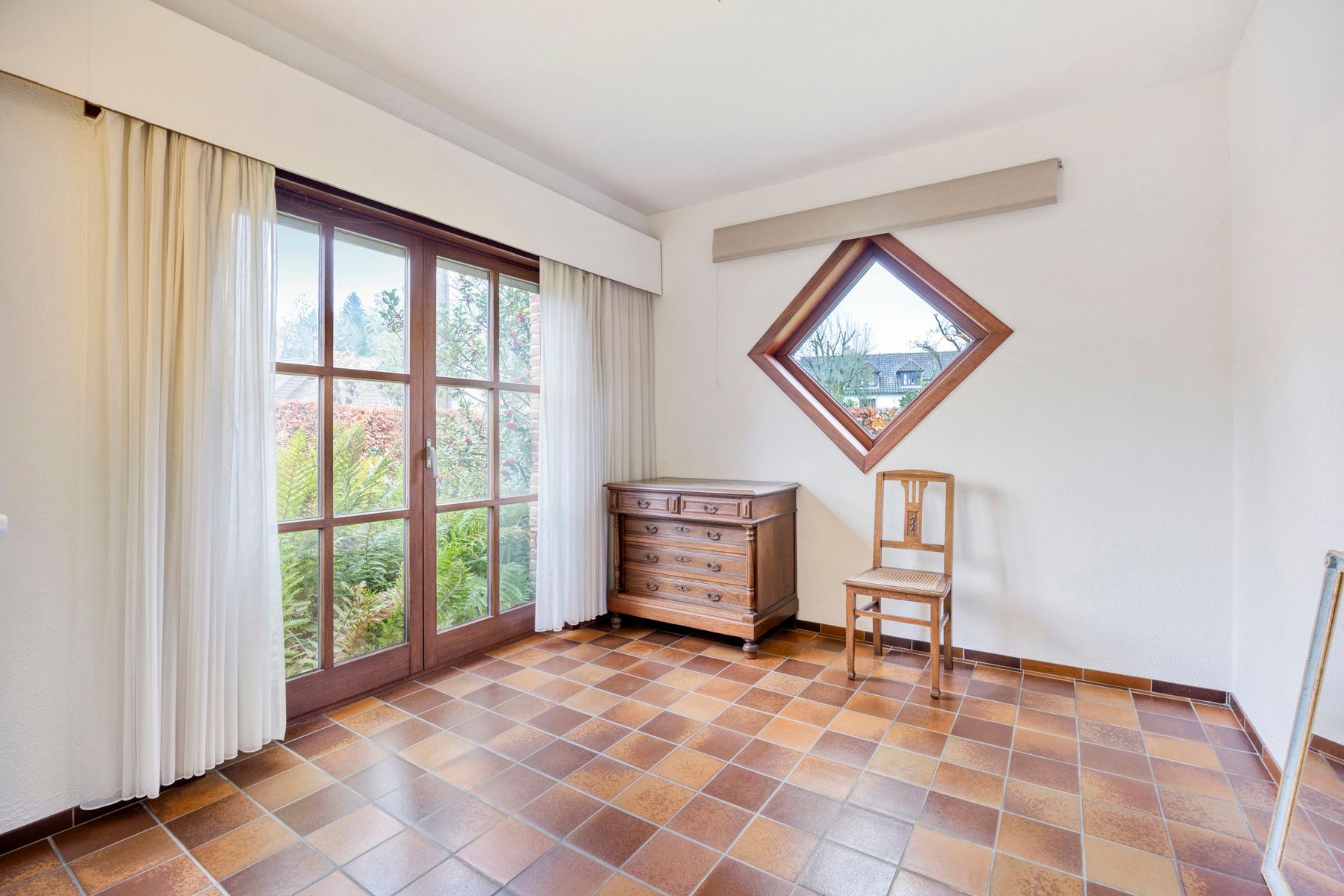 Karaktervolle villa op Toplocatie te Wambeek foto 8