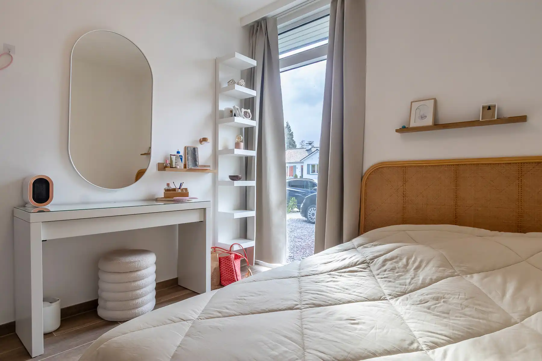 Gerenoveerde en instapklare gelijkvloers woning met 3 slaapkamers en garage  foto 20