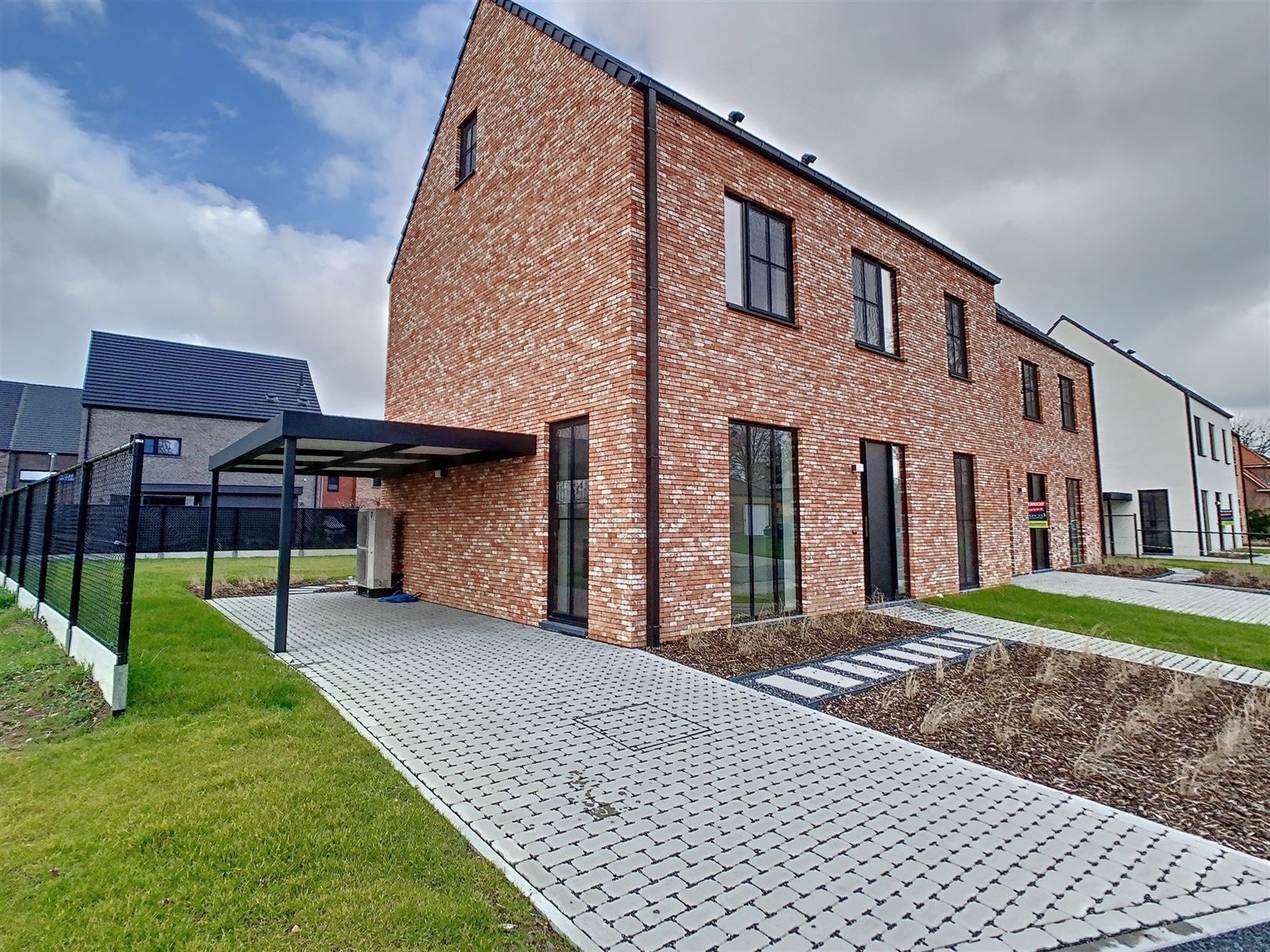 Huis foto {{pictureIndex}}