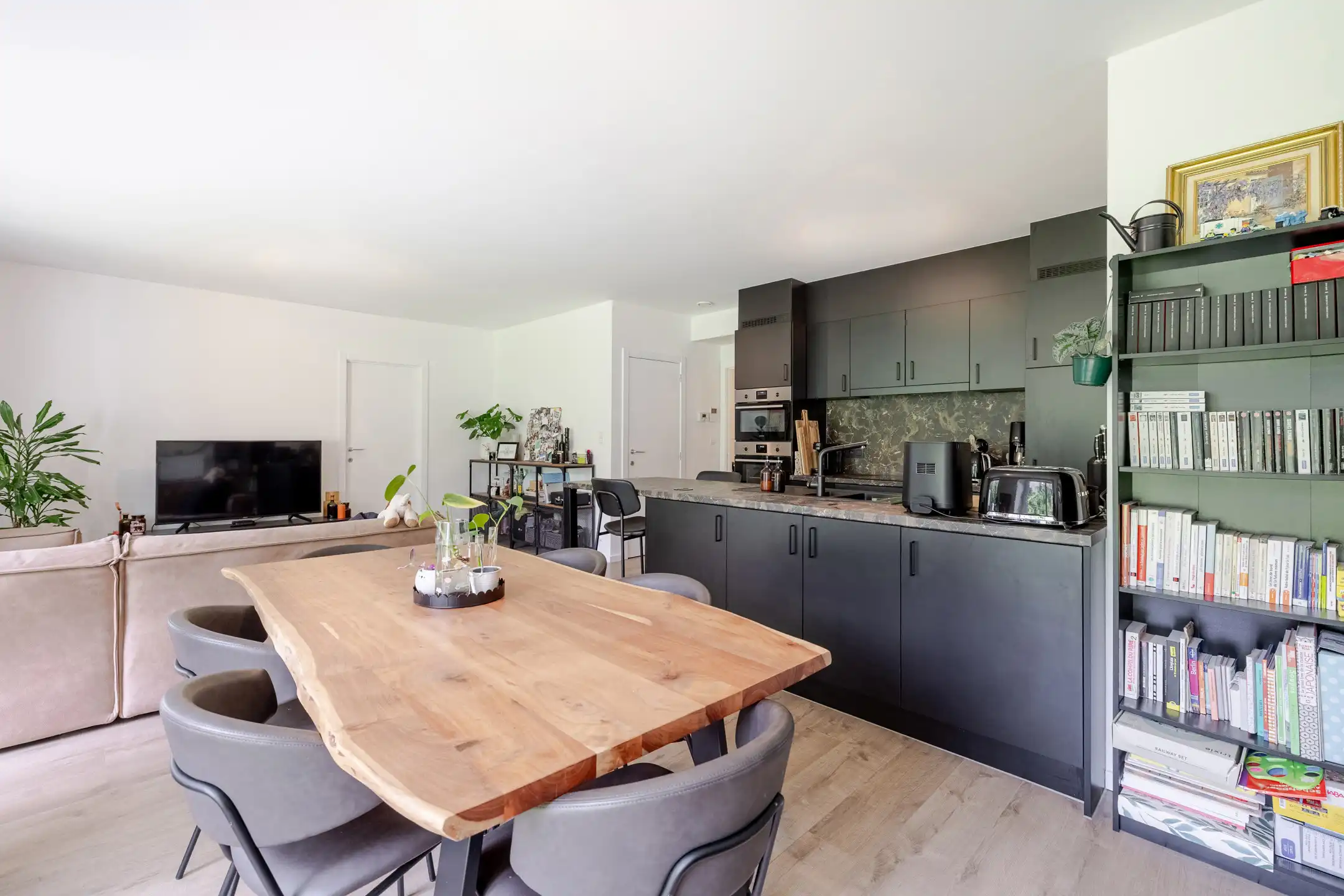 Begane grond met 3 slaapkamers, tuin, terras & EPC-klasse A- foto 4