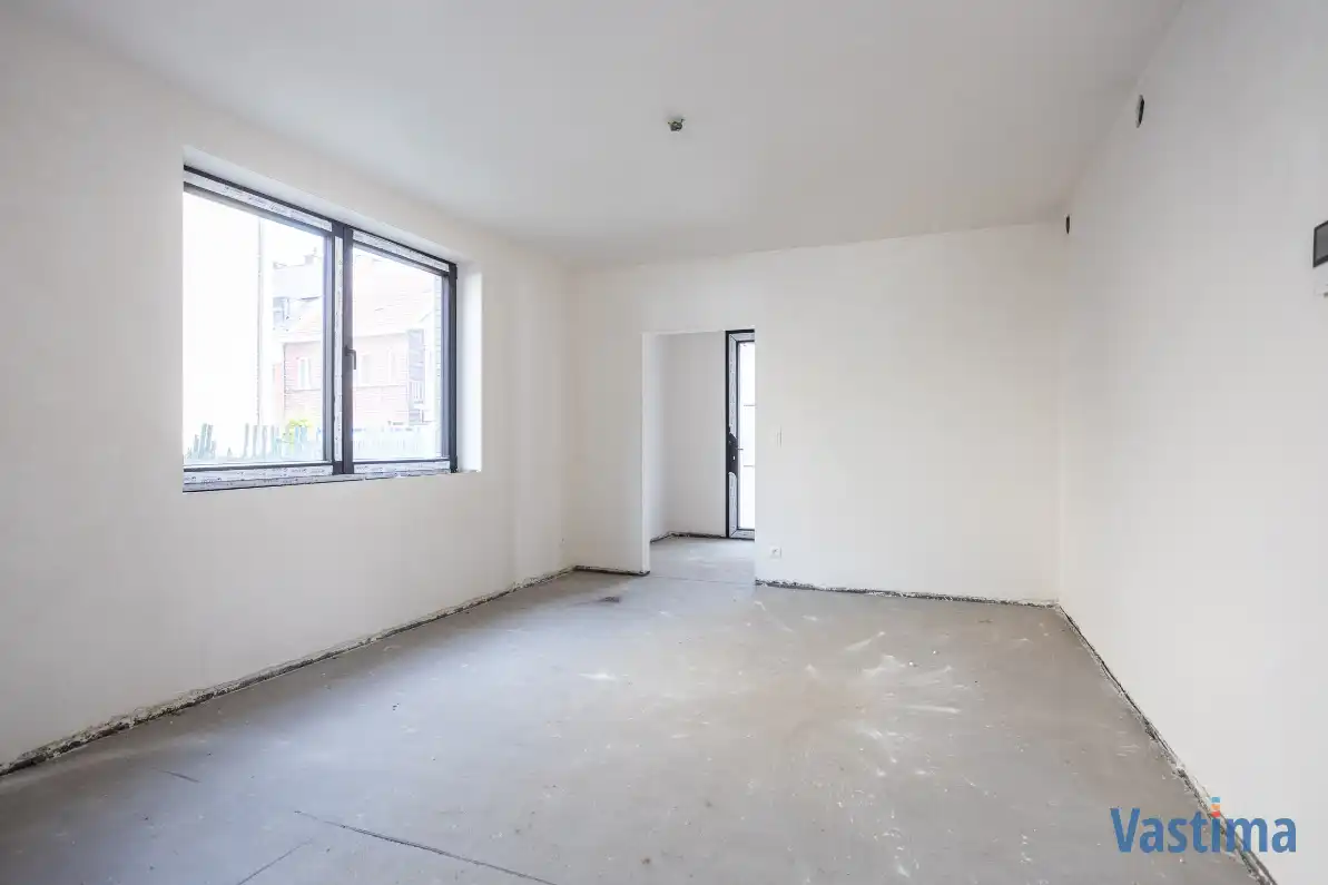 Nieuwbouw halfopen woning met 3 slaapkamers, garage en tuin foto 7