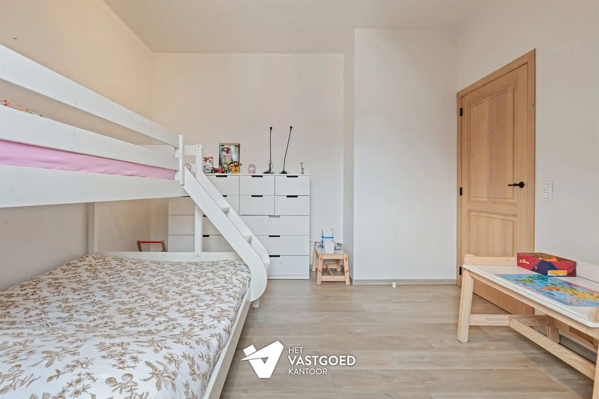 PRACHTIGE, RUIME PENTHOUSE MET 3 KAMERS IN CENTRUM foto 17