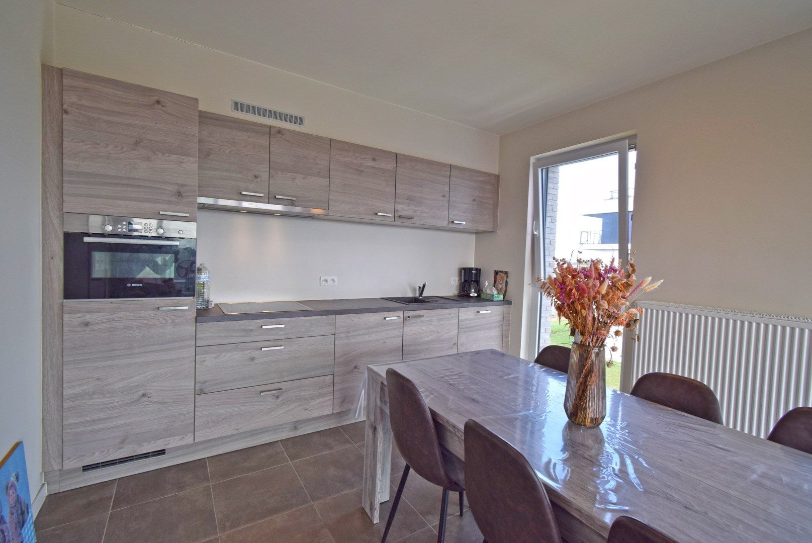 Energiezuinig en instapklaar appartement Roeselare foto 6