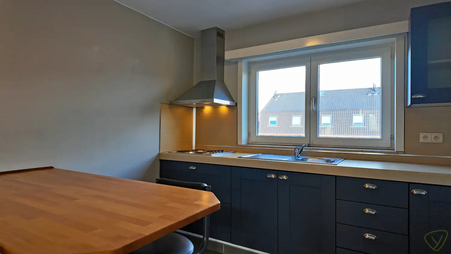 Volledig gerenoveerd appartement op wandelafstand van het centrum! foto 6