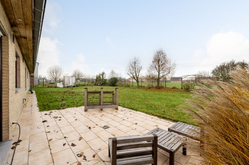 Ruime villa op een landelijke perceel met een oppervlakte van 940m² ! foto 29