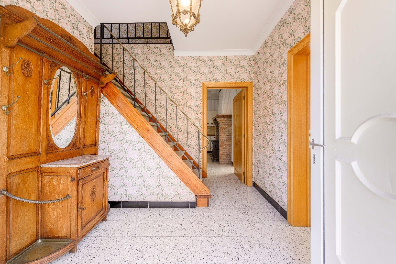 RUIME GEZINSWONING OP 1.002 m² MET PRACHTIG VERZICHT  foto 4