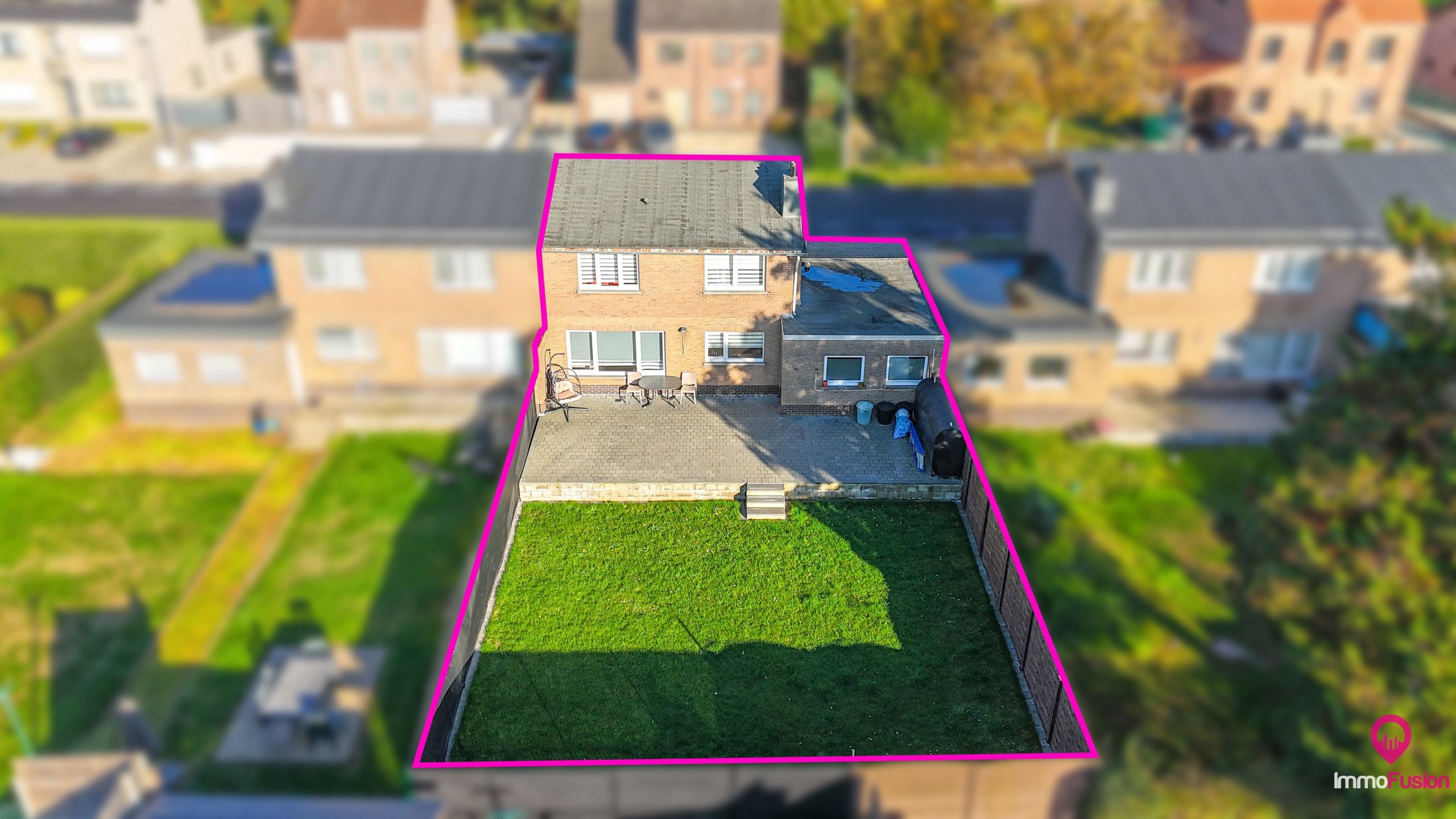 Instapklare, verzorgde woning met 4slpk en garage te Zolder! foto 2