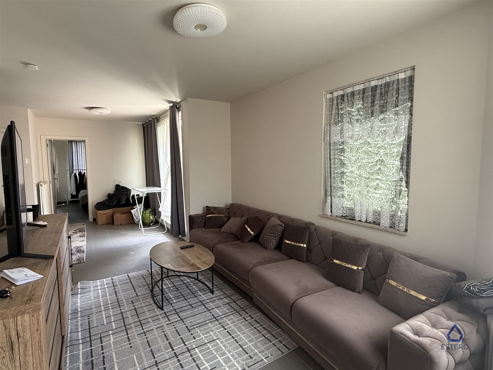 Eén slaapkamer appartement te huur in centrum Aalst  foto 2