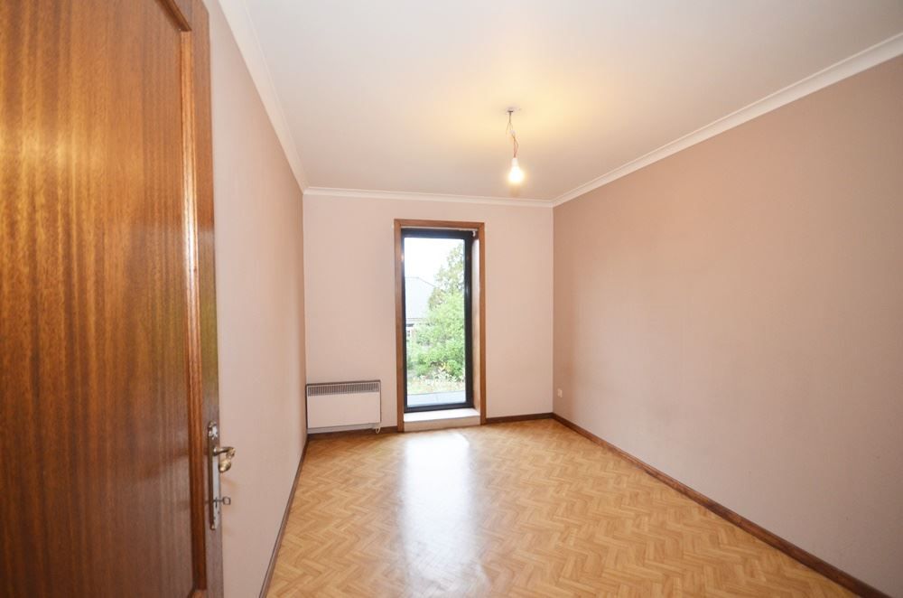 CENTRAAL GELEGEN HANDELSPAND MET VELE MOGELIJKHEDEN IN HET CENTRUM VAN HECHTEL! foto 35