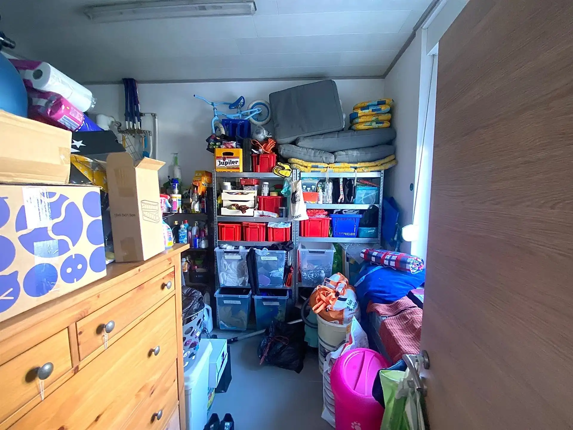 Ruime woning met vier slaapkamers en grote tuin te Aalst foto 3