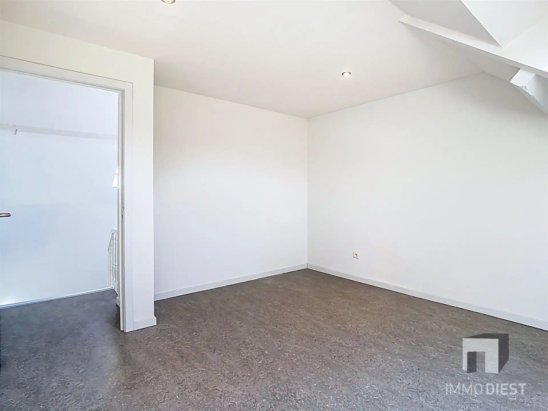 Hoekwoning foto 13