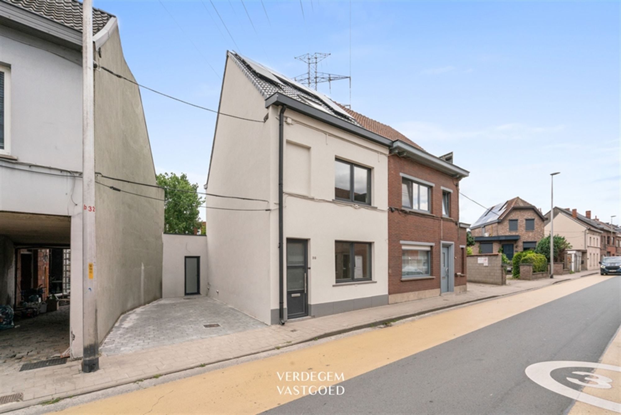 Volledig gerenoveerde woning met 3 slaapkamers, EPC A en buitenplek foto 22