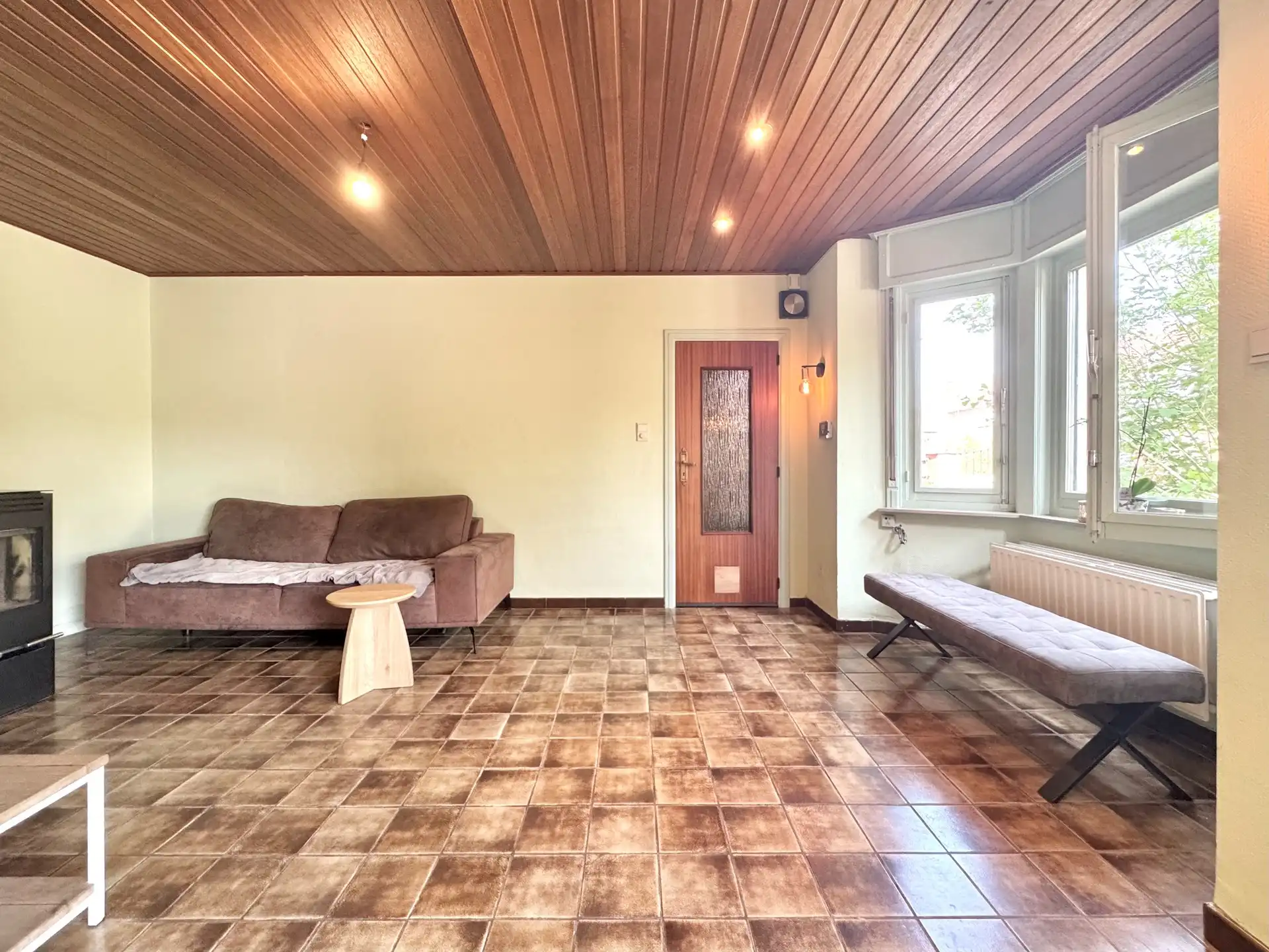 HALFOPEN WONING MET MAGAZIJN OP 562 M² foto 22