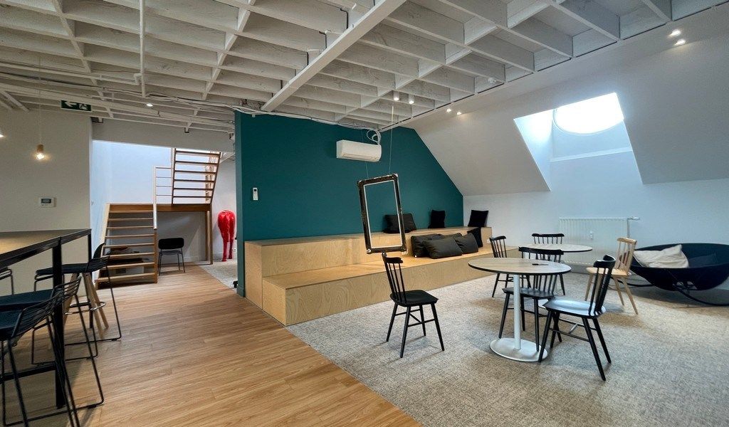 Duplexkantoor te huur in prachtig herenhuis in centrum Antwerpen foto 6