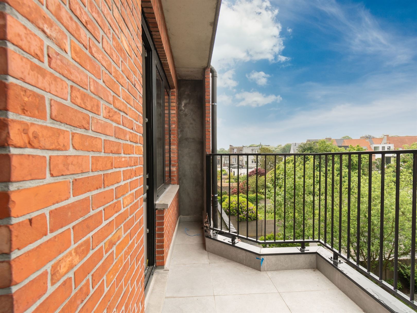 Licht en ruim 2-slaapkamerappartement met zuid georiënteerd terras.  foto 18