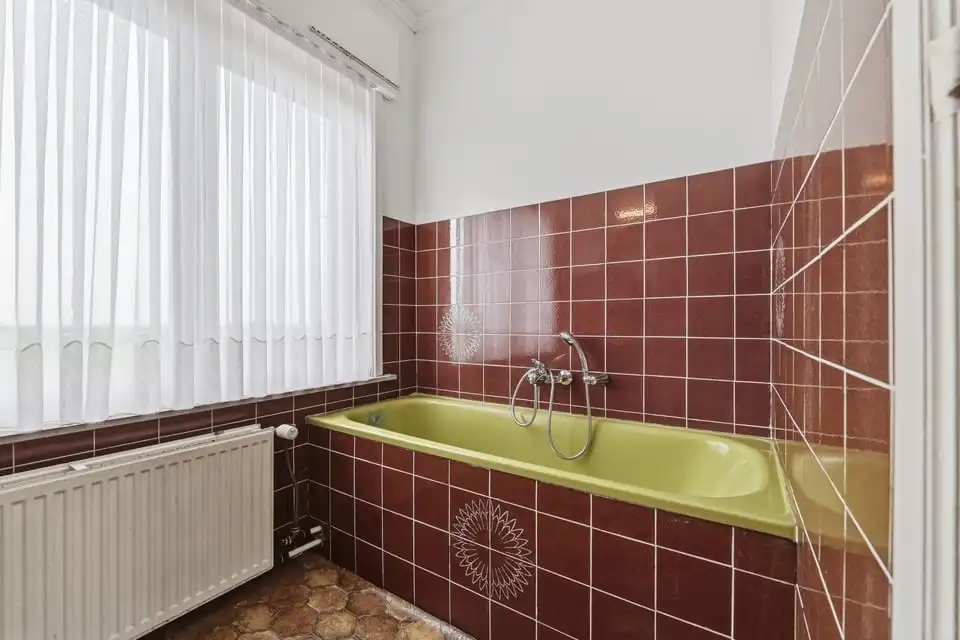 OP TE FRISSEN GEZINSWONING MET GARAGE OP EEN RUIM PERCEEL VAN 10A IN GINGELOM foto 28