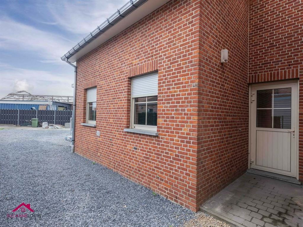 Gerenoveerde vrijstaande woning foto 4