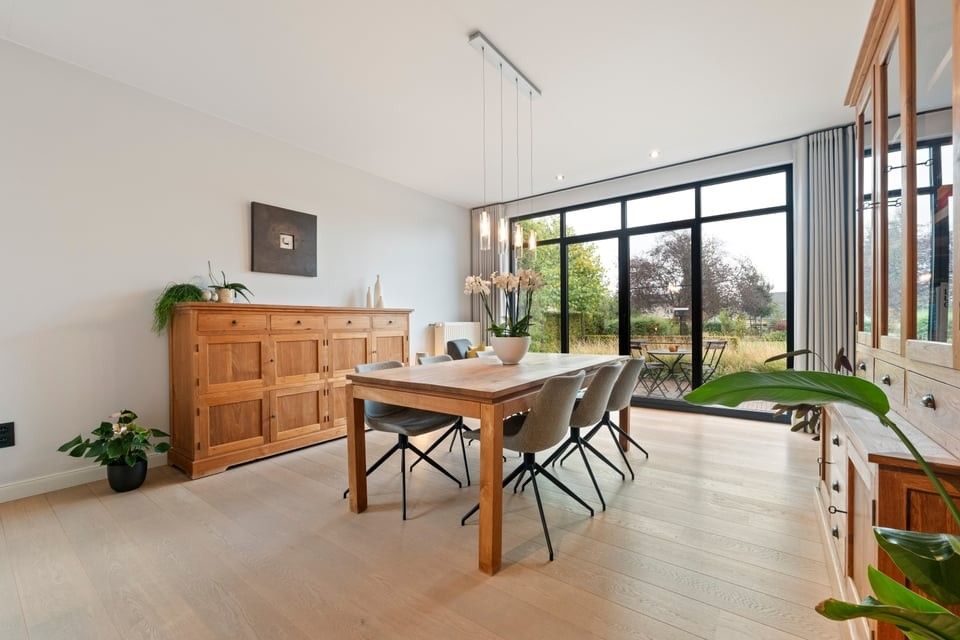 PRACHTIGE PASTORIJWONING MET DUBBELE GARAGE IN SINT-TRUIDEN foto 16