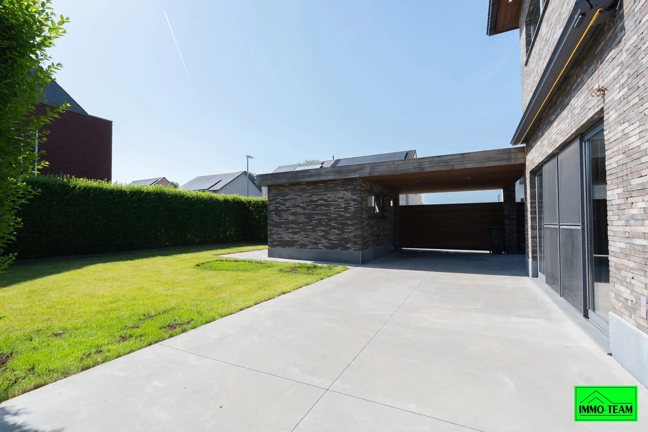 Instapklare gezinswoning met luxe afwerking in Denderleeuw.  foto 4