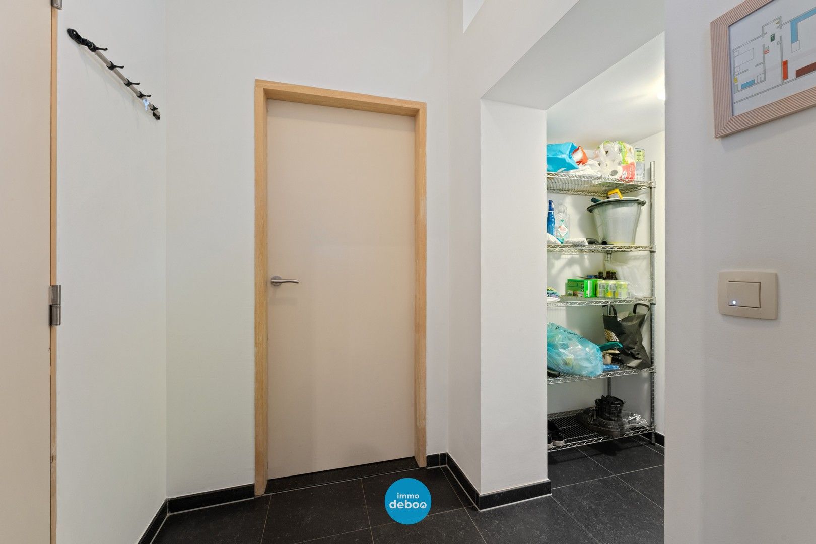 Instapklaar appartement in jong gebouw foto 9