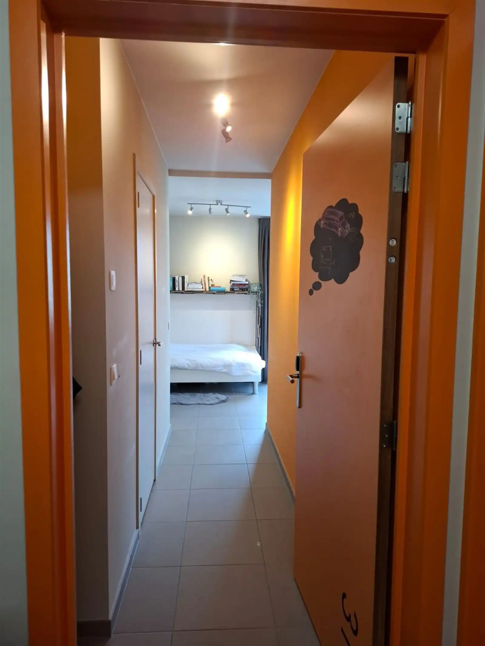 Top gelegen KOT aan de Vooruit in Gent. eigen sanitair. geen domicilie.  foto 6