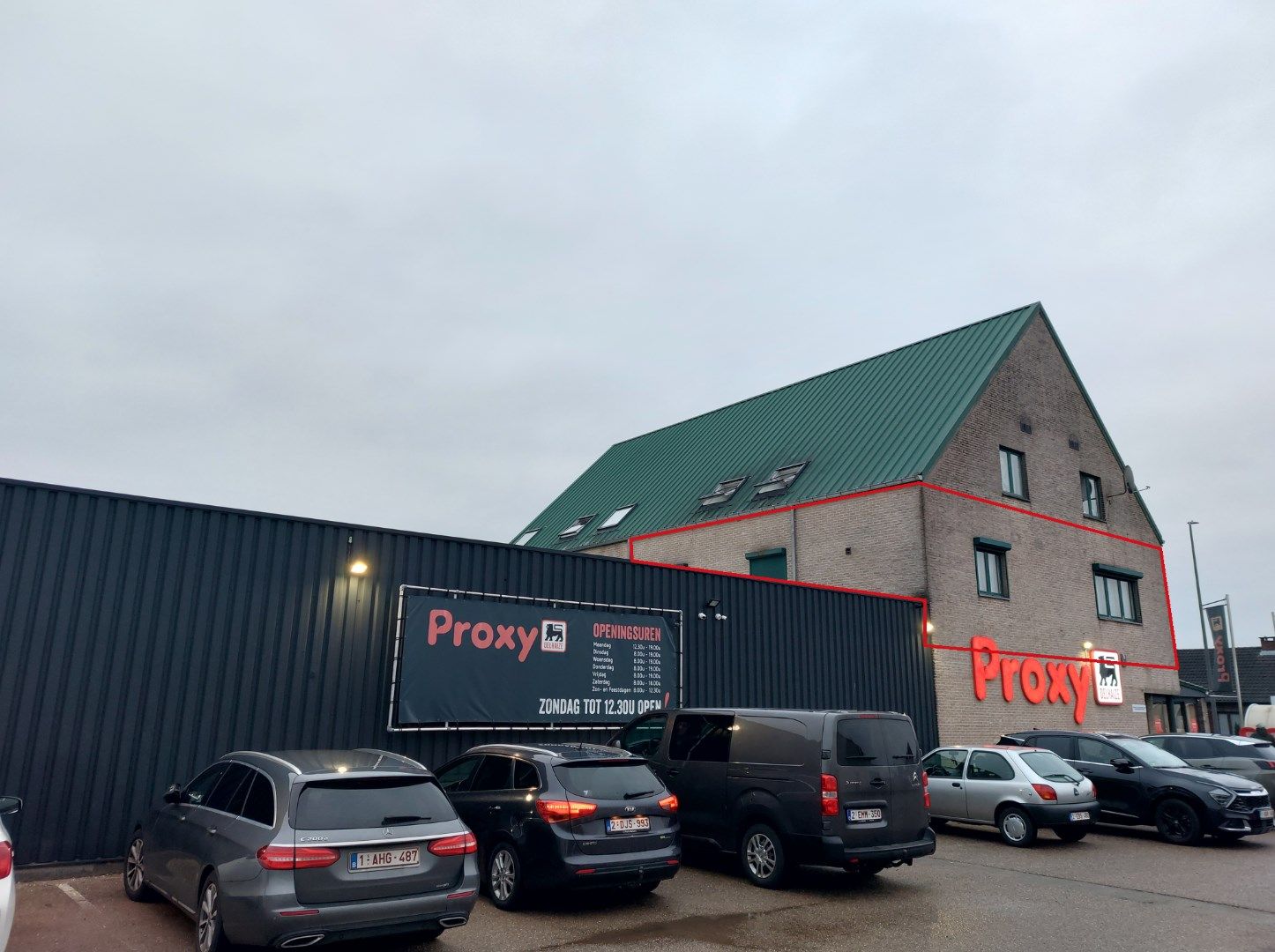 Ruim 2 slaapkamerappartement te koop foto 3