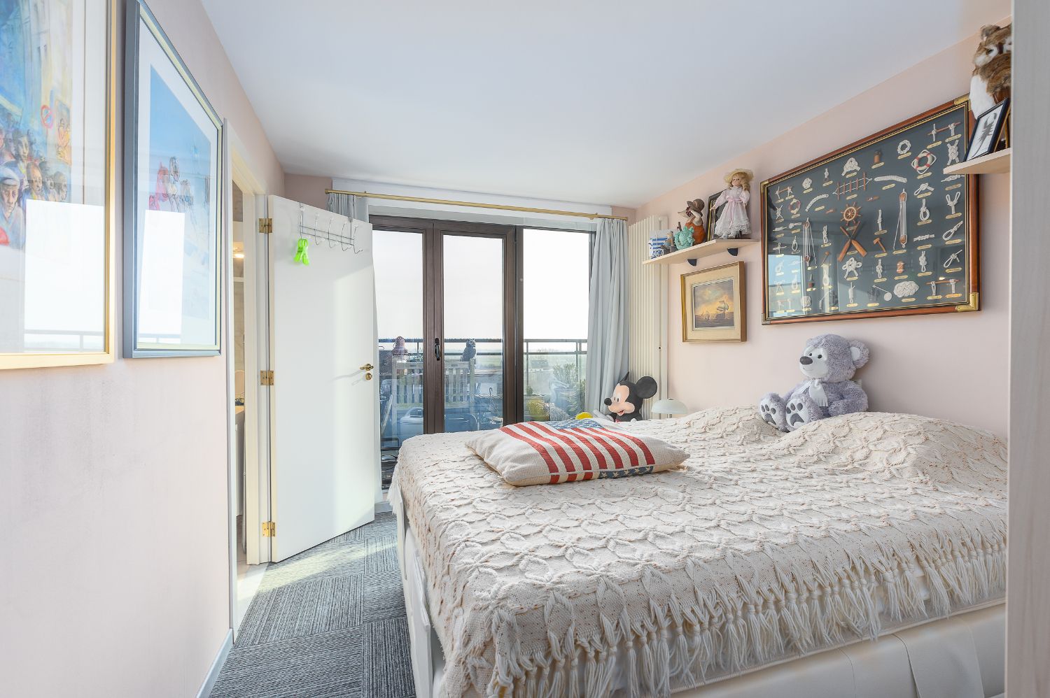 Ruime penthouse met fenomenaal open zicht op de zeedijk van Oostende foto 17