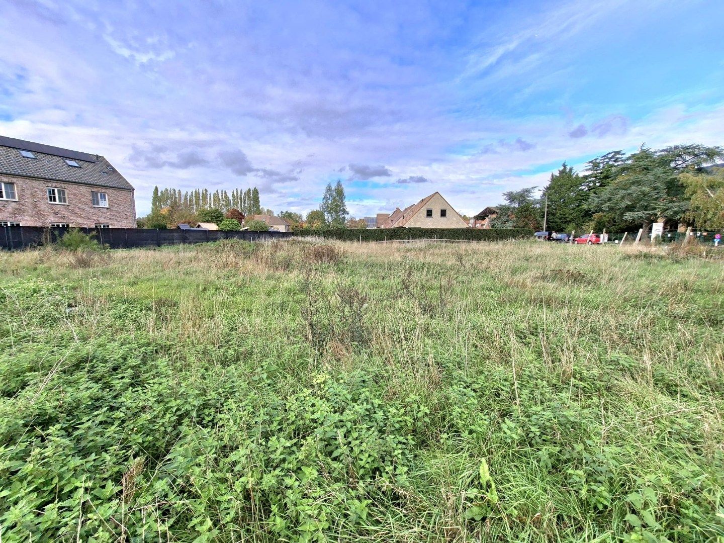 Rijwoning met tuin met uitweg foto 12