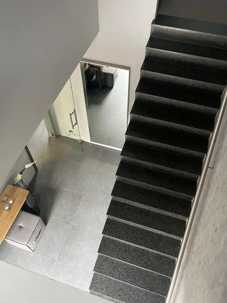 Licht, ruimte en luxe: energiezuinige, recente villa met 5 slk te koop in Maasmechelen! foto 5