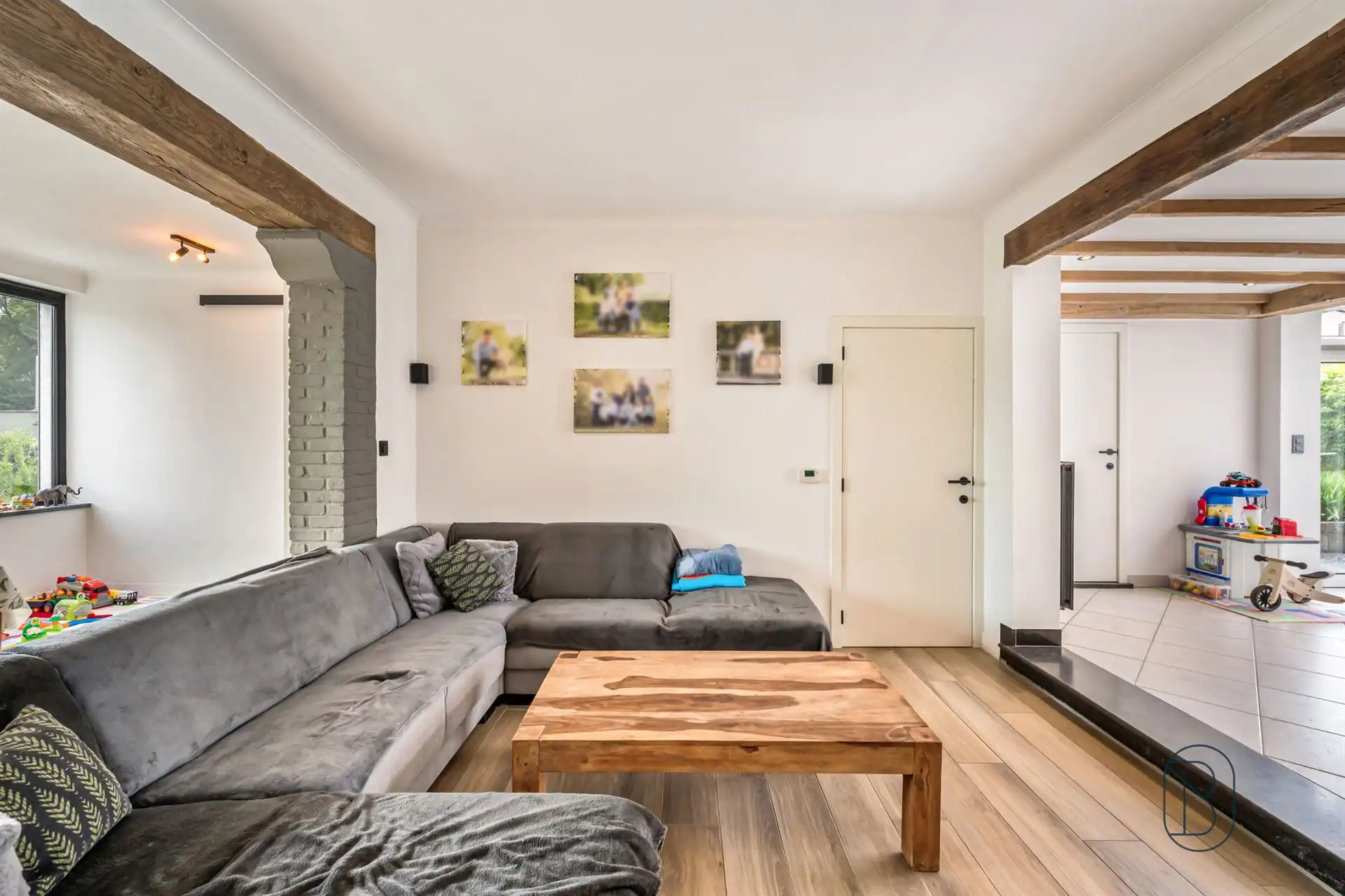 Instapklare woning aan de voet van het Kluisbos foto 8