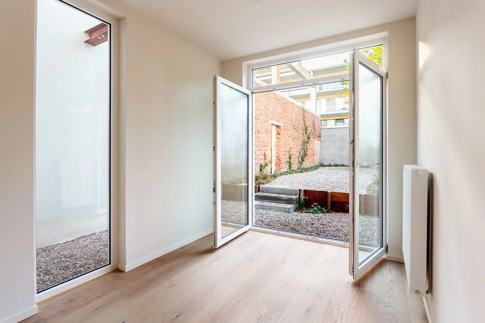 Woning met garage en tuin in oud-Berchem foto 3
