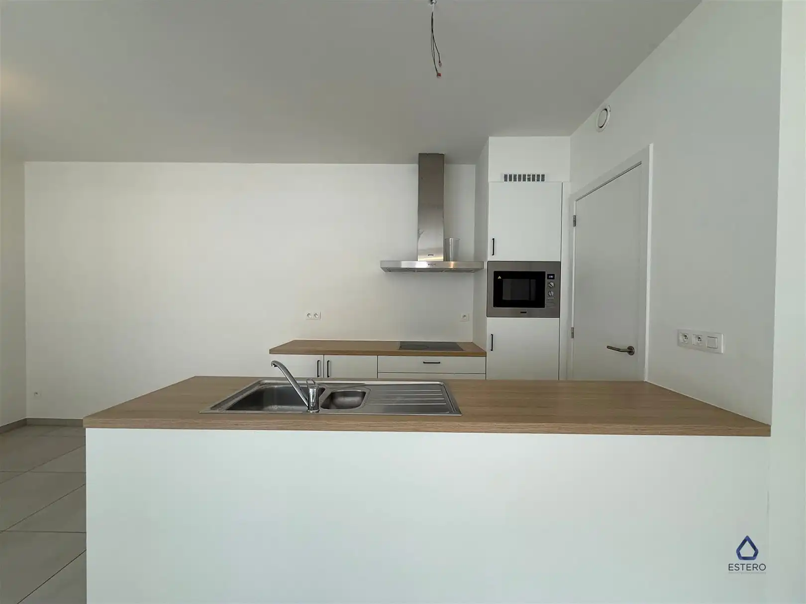 Mooi afgewerkt appartement met 2 slaapkamers foto 6