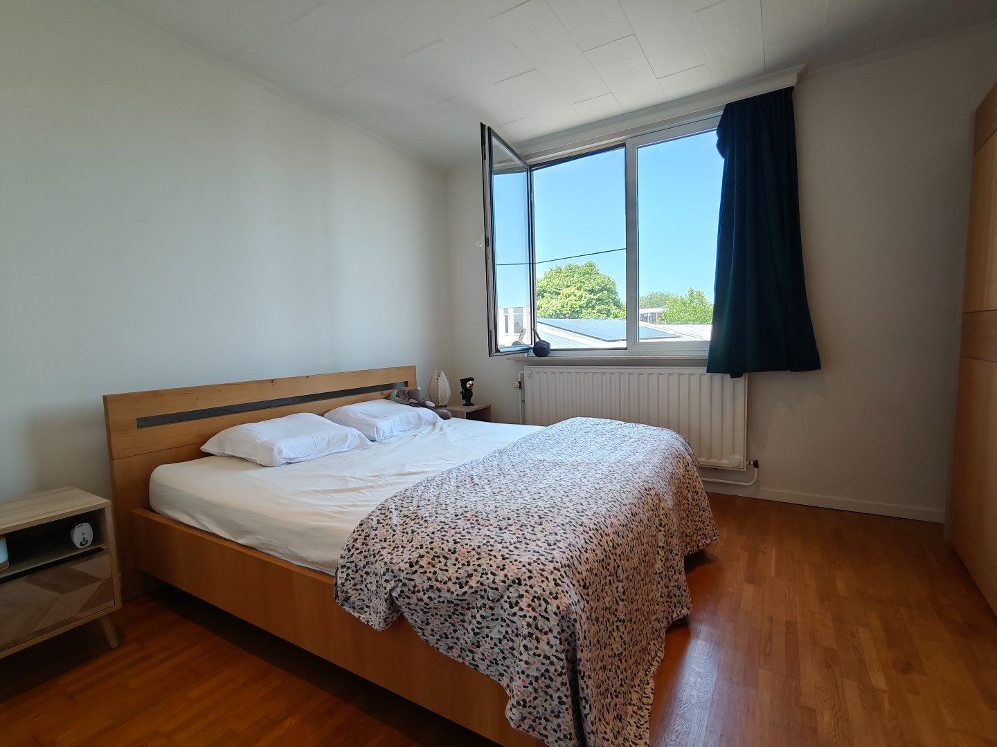 Ruim appartement met drie slaapkamers en terras op de eerste verdieping te Lokeren foto 6