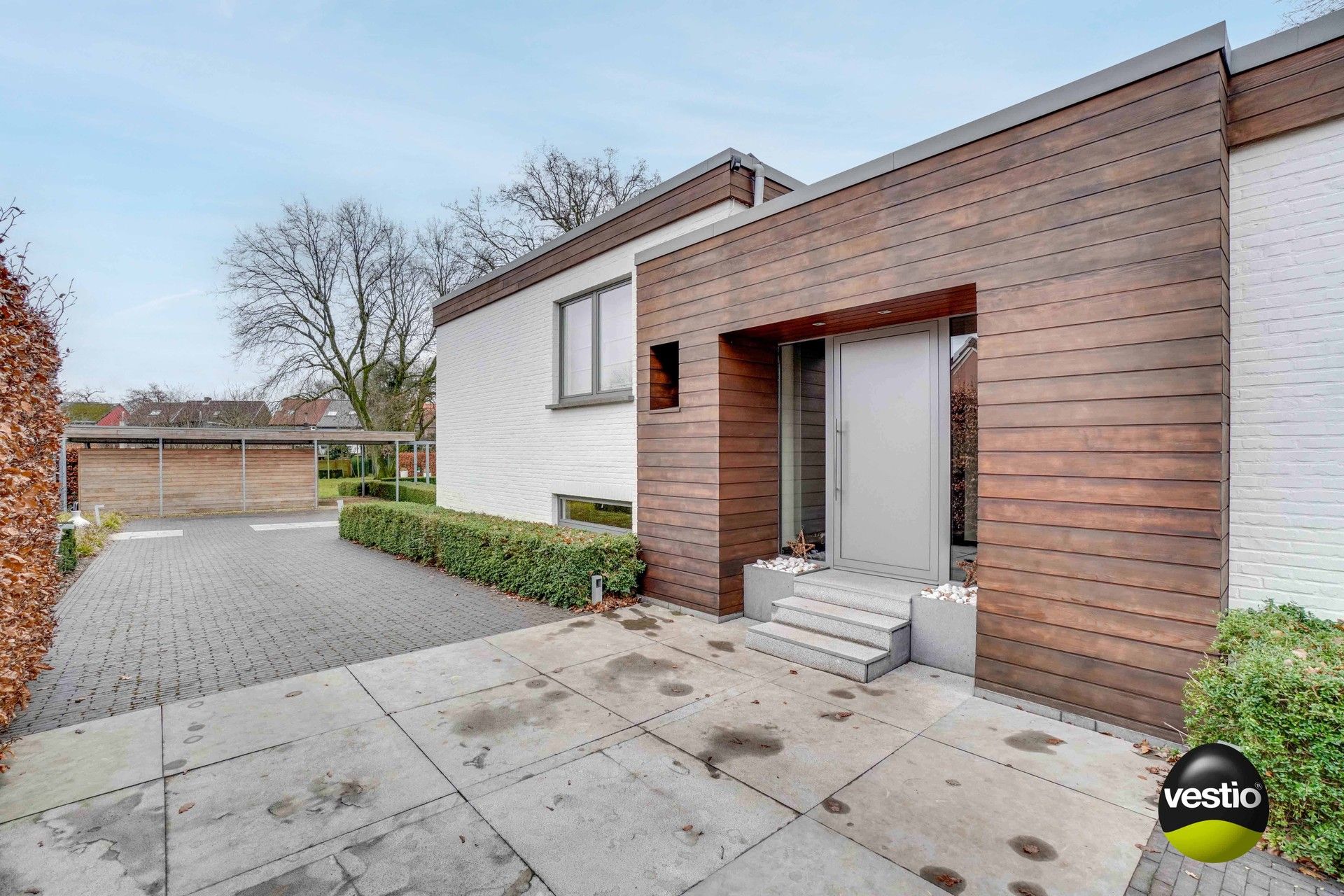 MODERNE, GERENOVEERDE BUNGALOW OP 17,34 ARE foto 36