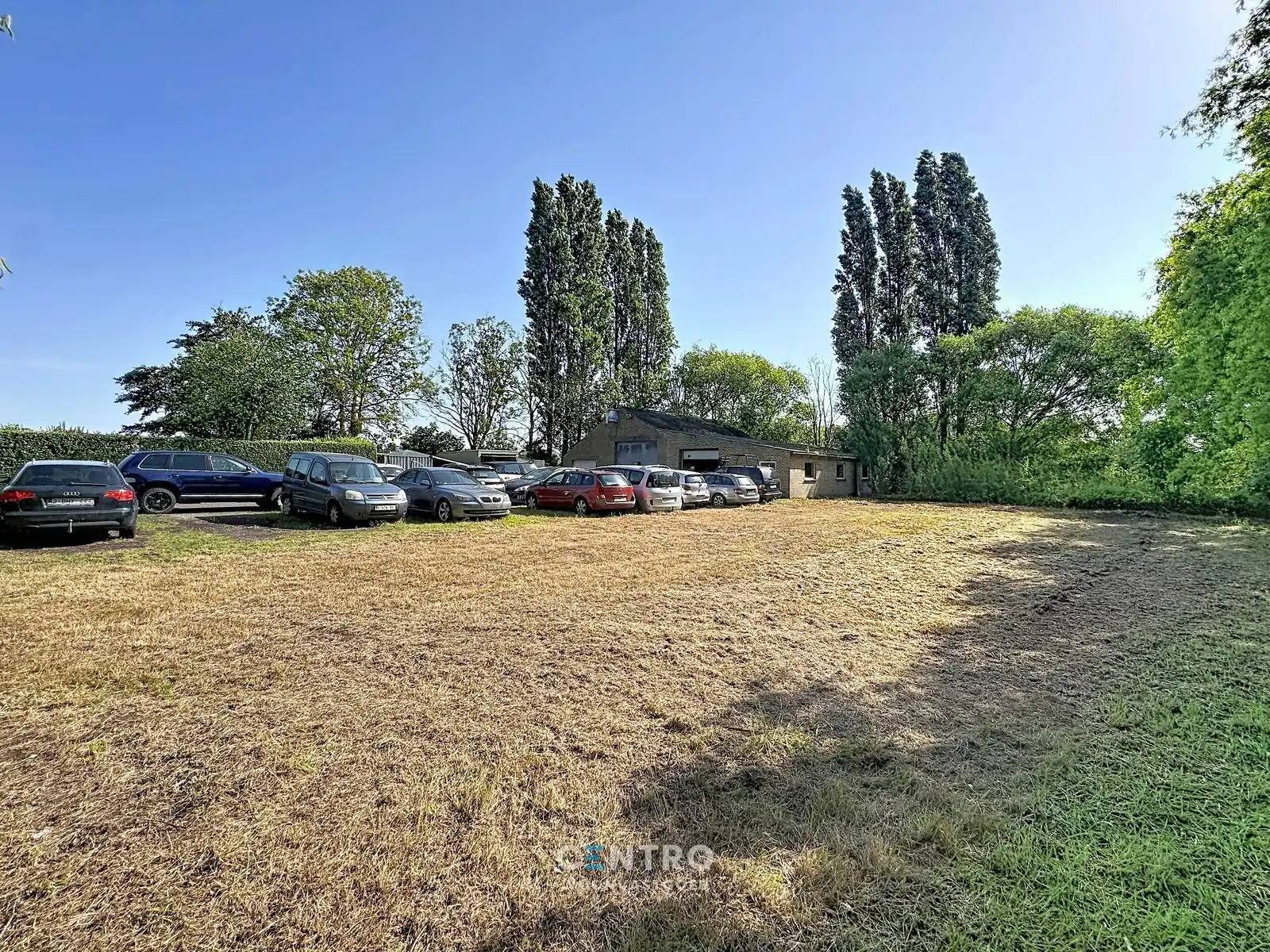 Woning met opslagruimte (313m2) op 3.196m2 grond te Lissewege! foto 28
