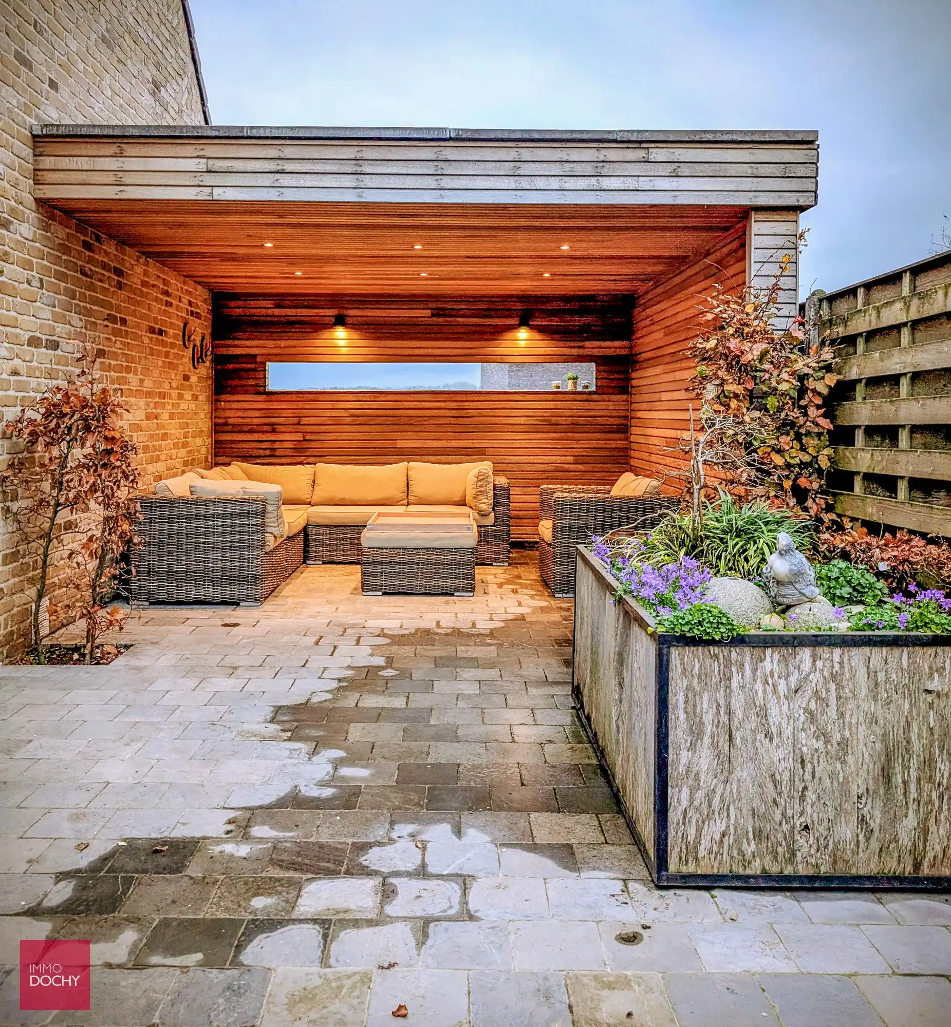 Instapklare sterk gebouwde villa met zicht op oude Leiearm | Heuvelhoekstraat foto 14