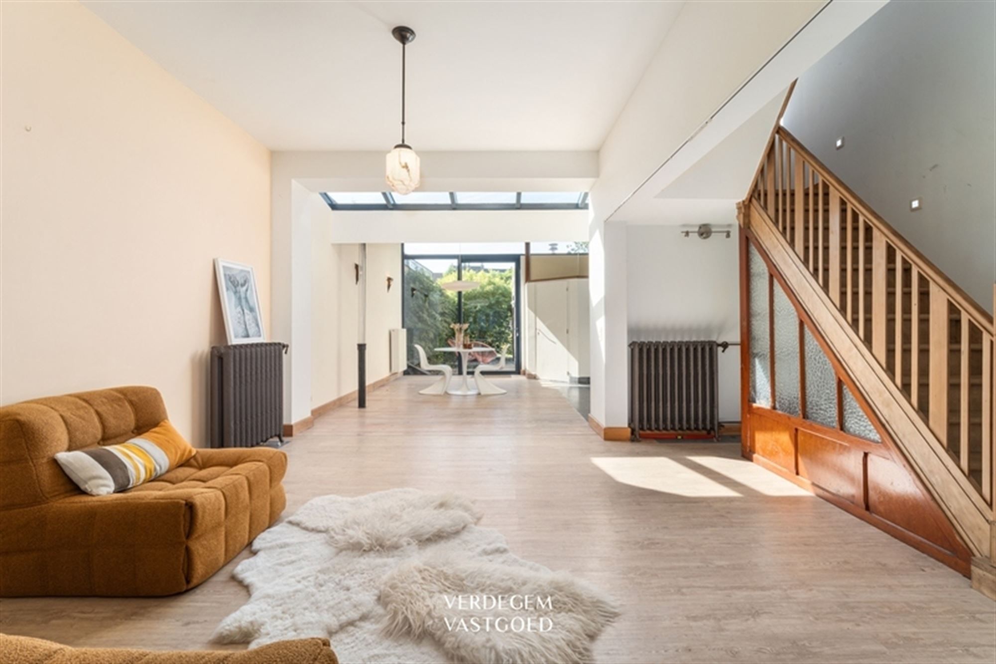 Mooie jaren '30 woning met 3 slaapkamers en grote stadstuin foto 2