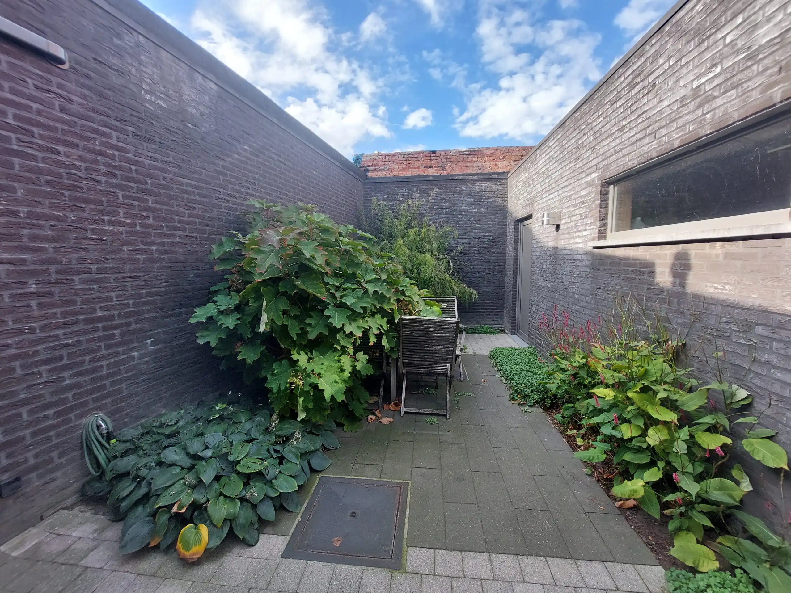 Instapklare energiezuinige woning met garage in Beveren-centrum foto 4