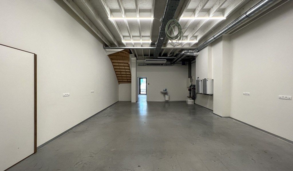 Magazijn met kantoren te huur in KMO-project Heidester te Sint-Niklaas foto 9
