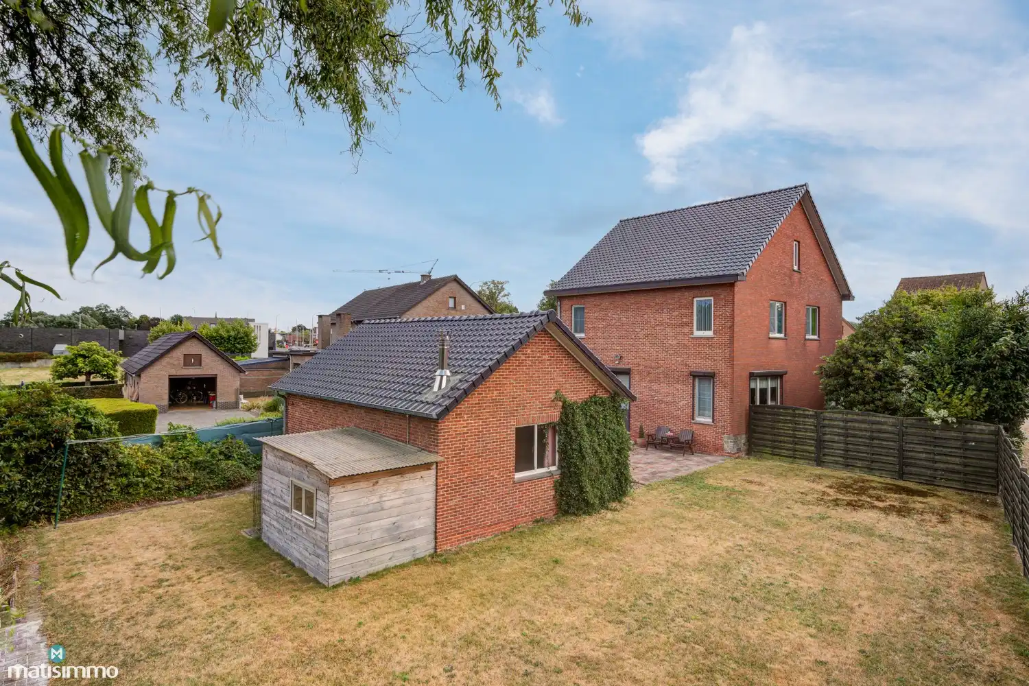 VERZORGDE VRIJSTAANDE GEZINSWONING MET RUIME TUIN IN DIEPENBEEK foto 38