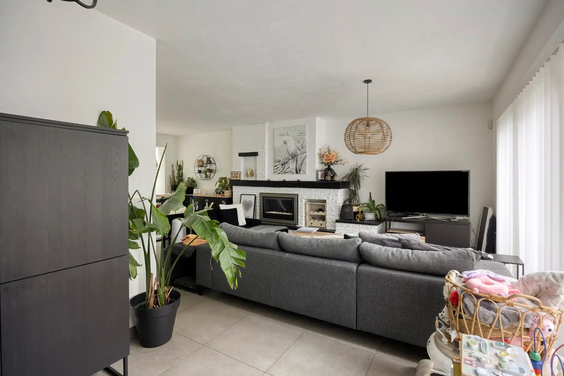 Instapklare woning met 4 slaapkamers en zicht op park foto 8