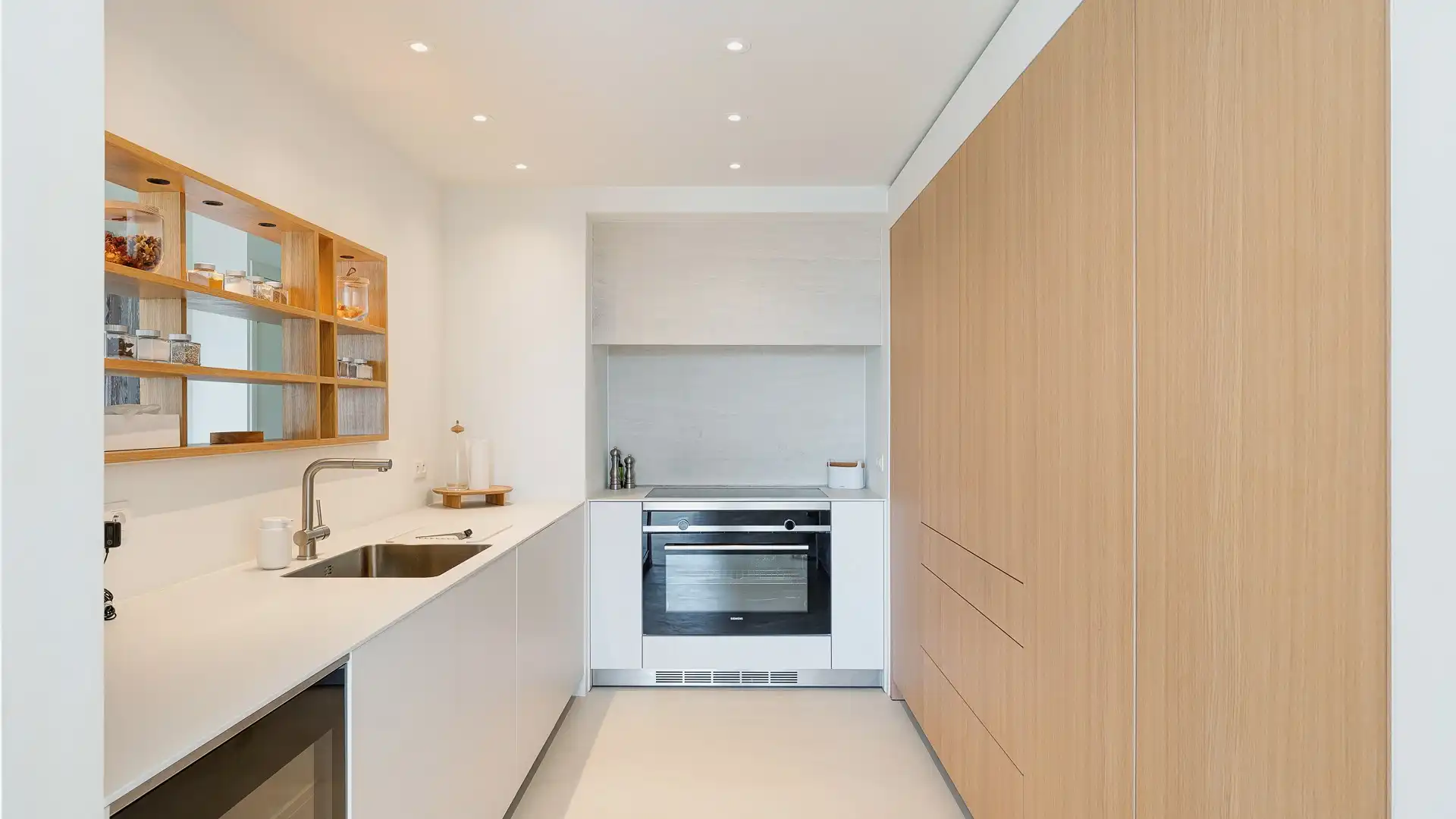 Instapklaar appartement met panoramisch zicht in ’t Zoute. foto 13