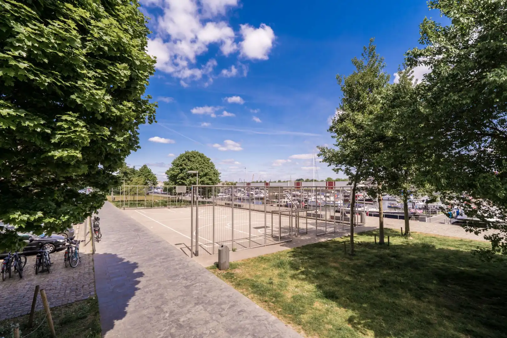 Ruim nieuwbouw appartement op het Eilandje foto 11