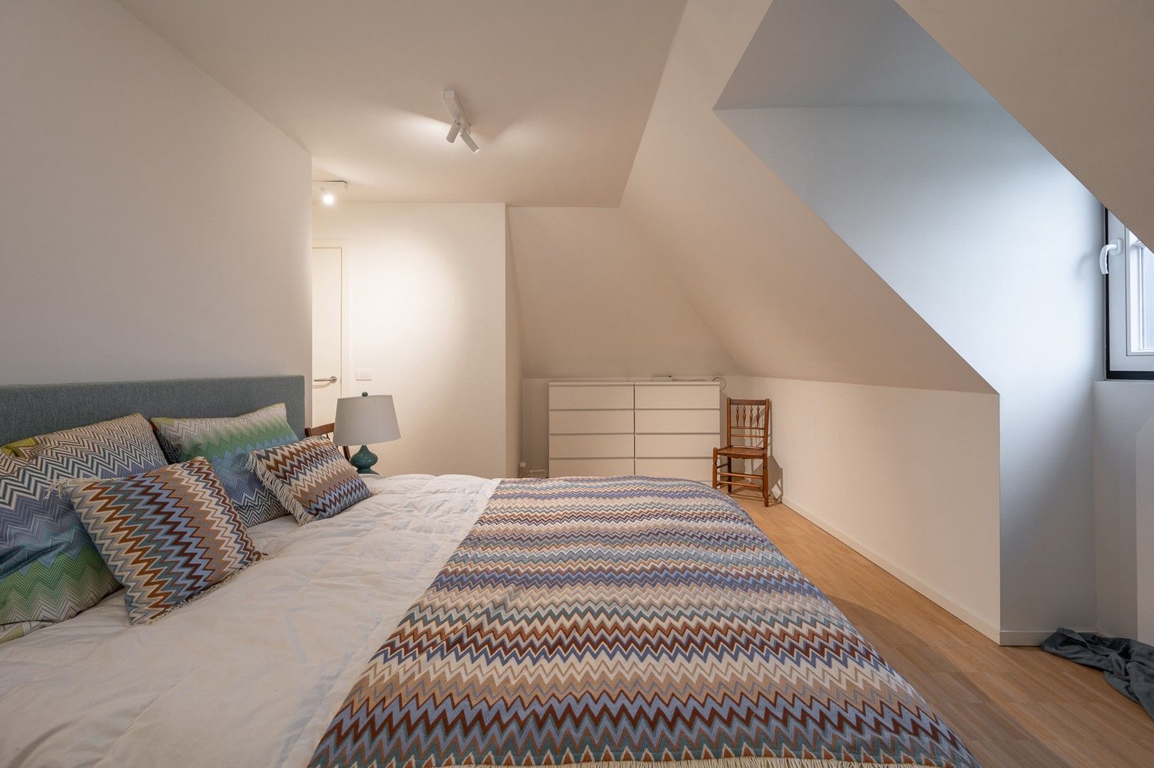 Instapklare woning in de verkaveling 'Valkenerf' in de groene, rustige omgeving van de nieuwe golf. foto 22