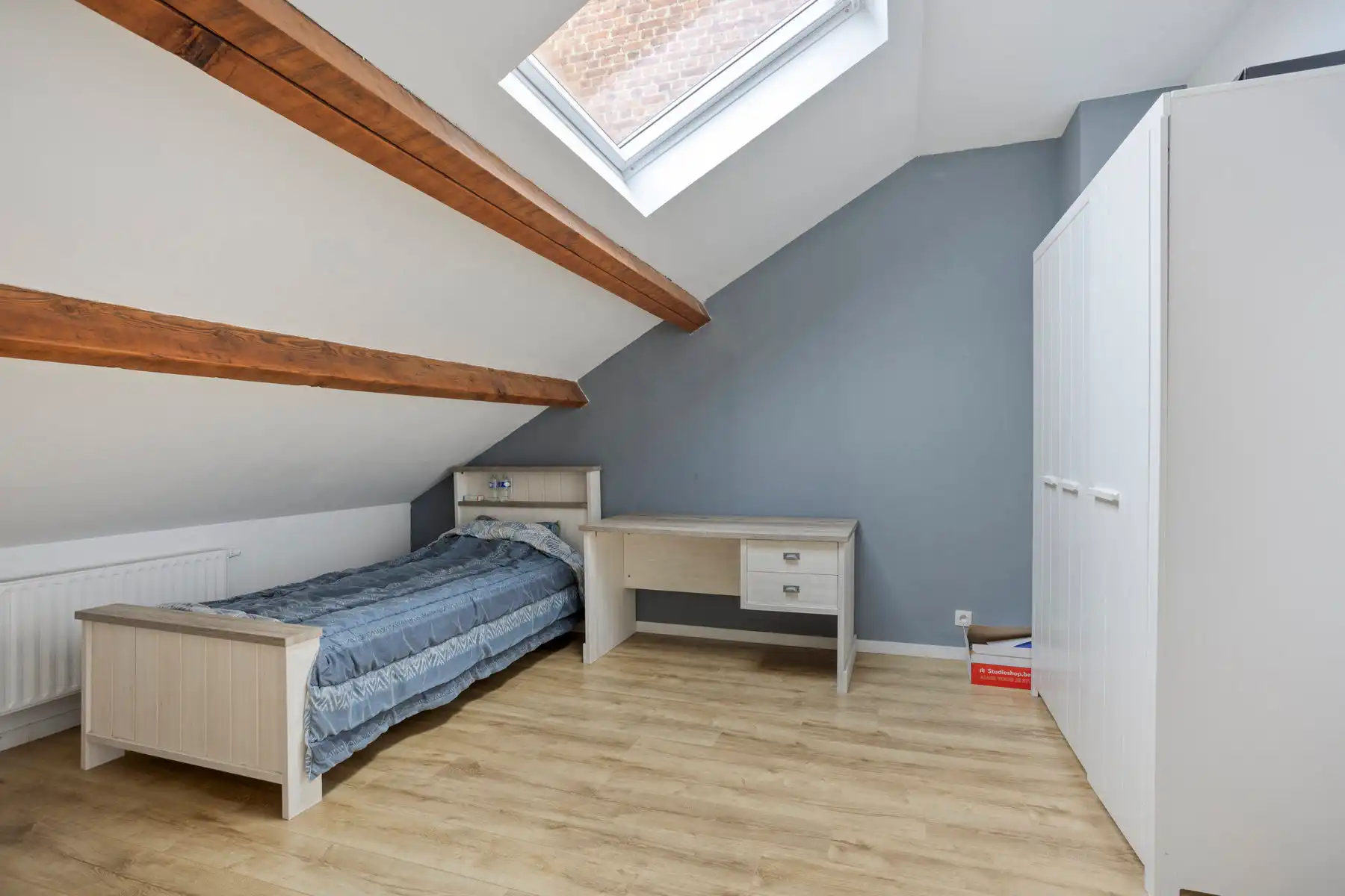 Woning met 7 slaapkamers, 2 badkamers, tuin & garage foto 18