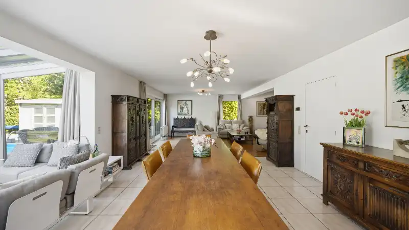 Villa van 330m² op 22 are met openluchtzwembad foto 11