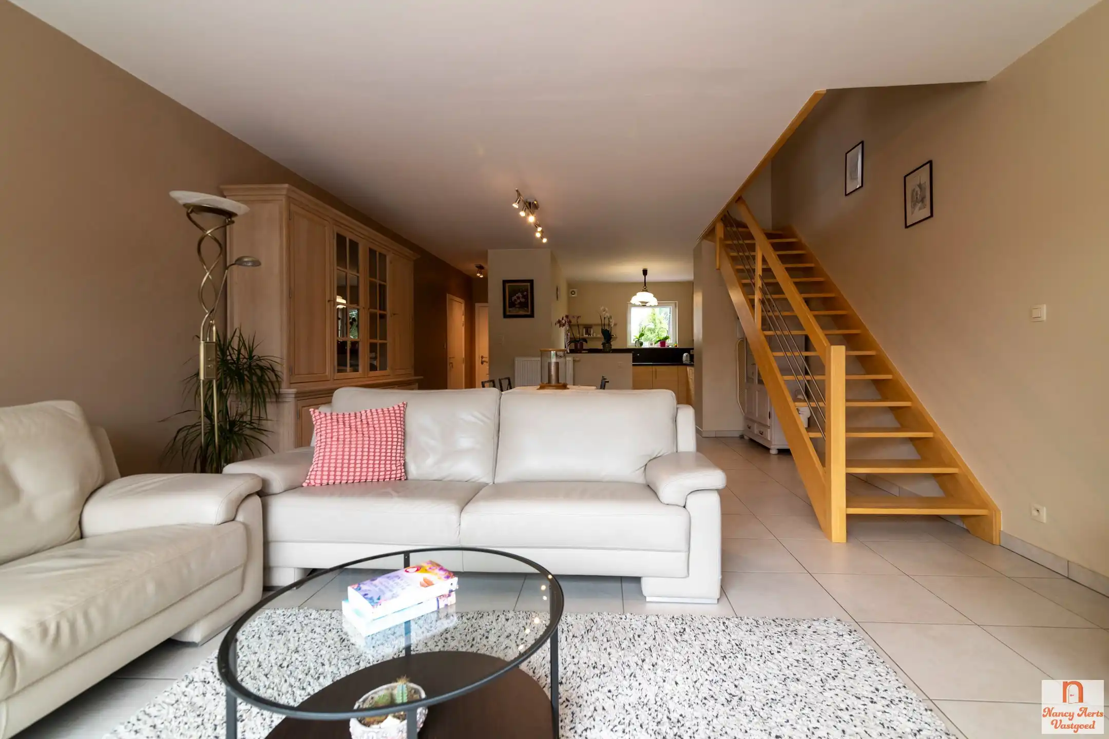 Ruim energiezuinig duplexappartement met terras in Halen foto 3