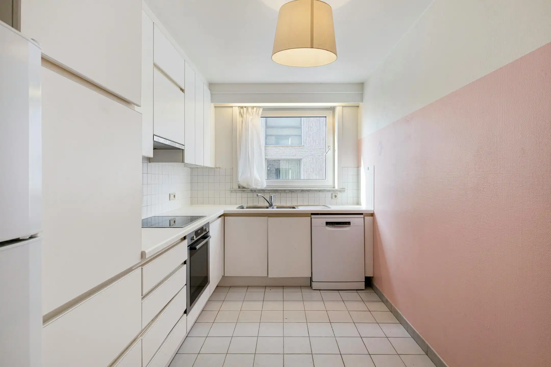 Appartement te koop op wandelafstand van het strand te Heist foto 9