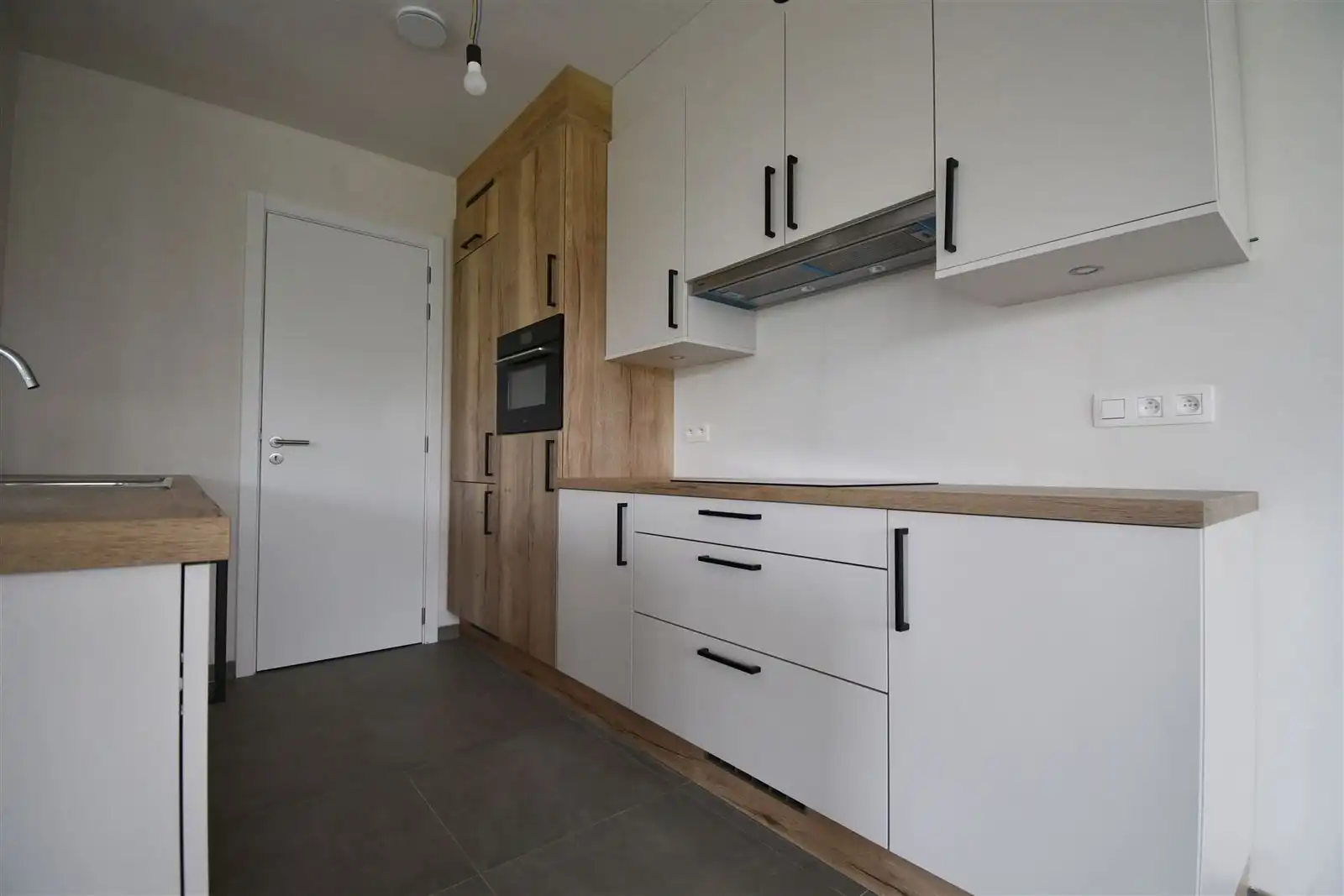 Nieuwbouwappartement met 2 slaapkamers en ruim terras foto 3