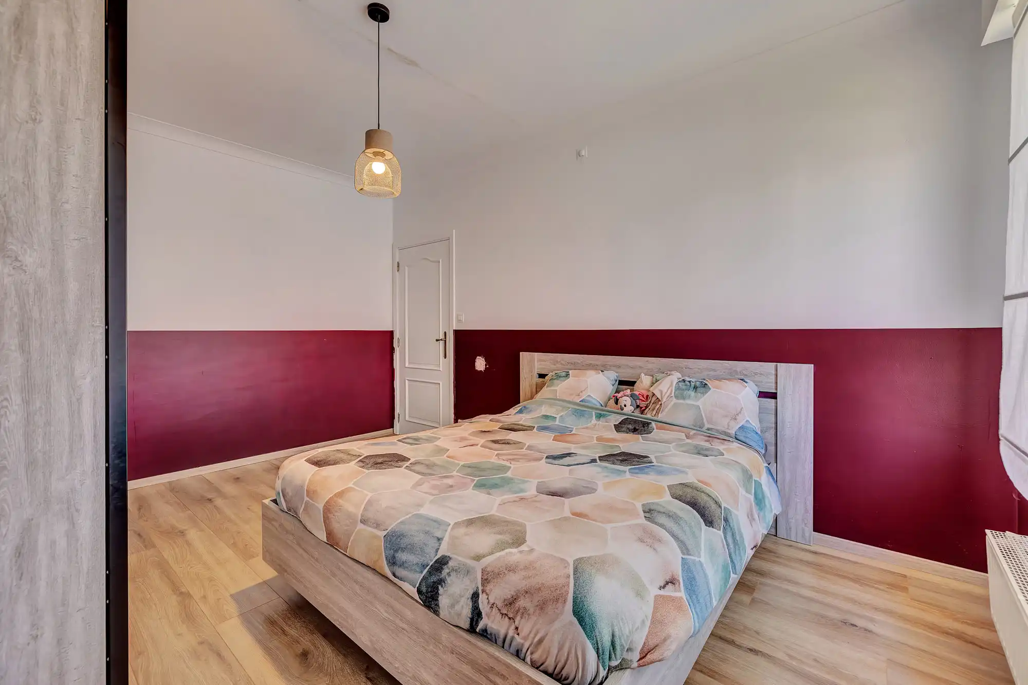 Ruime gezinswoning met 4 slaapkamers foto 13